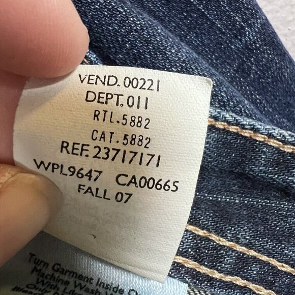 Eddie Bauer Jeans Straight Leg Classic Fit Medium Wash Denim Blue Women’s 16 - Picture 7 of 10